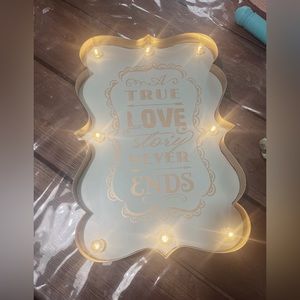 Wall decoration piece